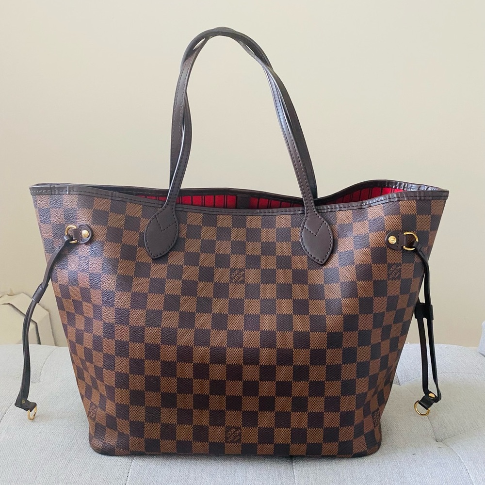 Louis Vuitton Damier Ebene Neverfull MM - Picture 3 of 17